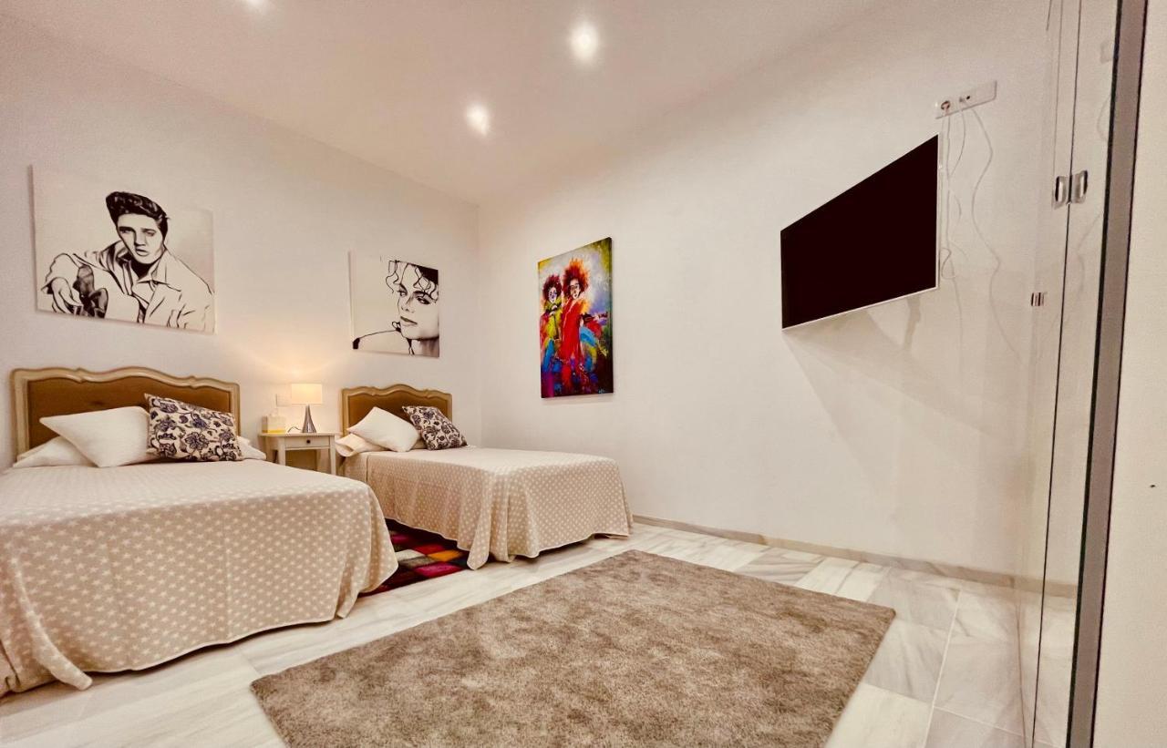 Appartamento Apartamento Maria Pita La Coruña Esterno foto