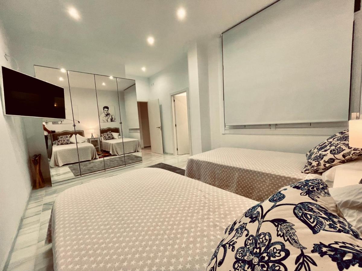 Appartamento Apartamento Maria Pita La Coruña Esterno foto