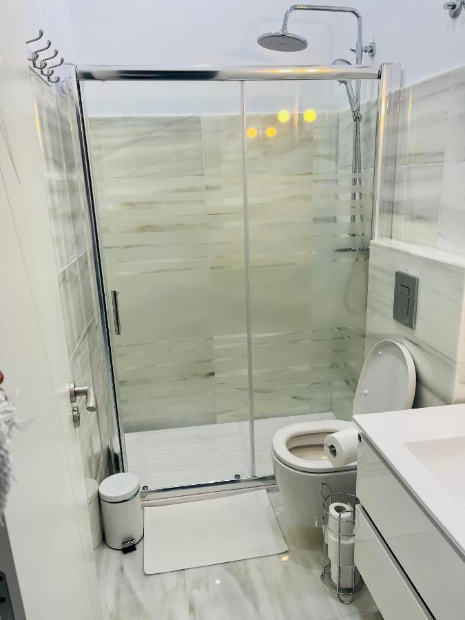 Appartamento Apartamento Maria Pita La Coruña Esterno foto